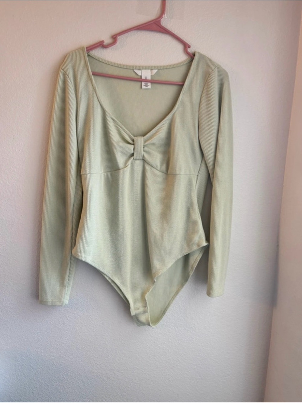 H&M Ribbed Long Sleeve Bodysuit Sage Green Front Sweetheart Neck Women's Size L